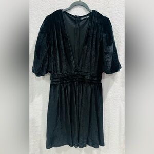 Boohoo Black Velvet Dress - US 10